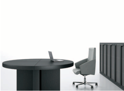 Bürotisch Besprechungstisch Konferenztisch Arbeitstisch Tisch Rundtisch Italien